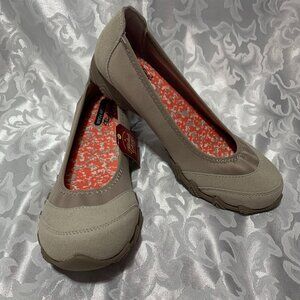Faded Glory Women's Tan Colored Flats, Size 10 (NWT)